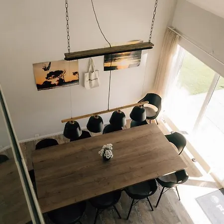 Homestay Primesurf House *